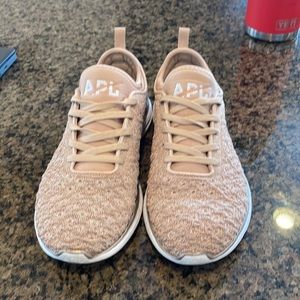 APL Sneakers dusty pink